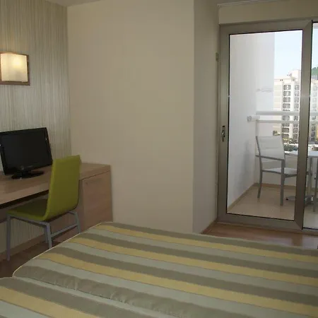 Riviera Beachotel - Adults Recommended