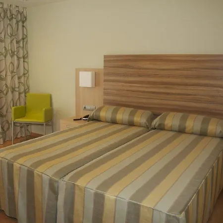 Riviera Beachotel - Adults Recommended 4* 베니돔