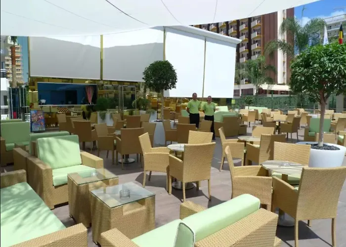 Hotel Riviera Beachotel - Adults Recommended